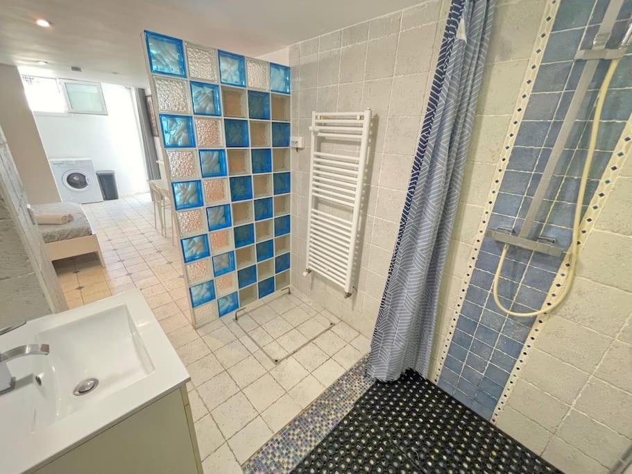 Villa 4 Appartements - Proche Centre Cagnes-sur-Mer Exterior foto
